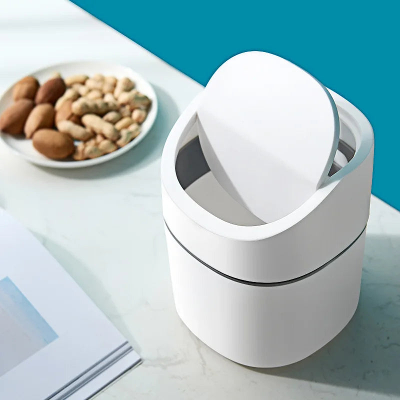 Cute Desktop Mini Waste Bin